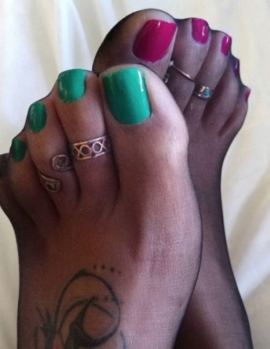 Pretty Latina Feet Social Media Feet